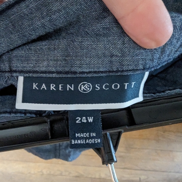 EUC Plus Size Chambray Shorts - Picture 6 of 9